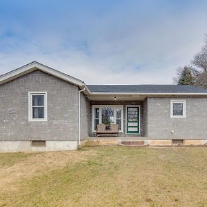 Peaceful Schaefferstown Home 5 Mi To Middle Creek Lebanon Exterior photo