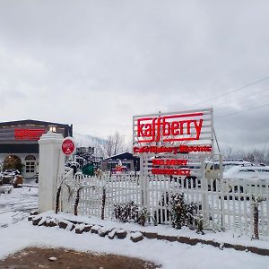 Kaffberry Cafe & Homestays Kud Exterior photo