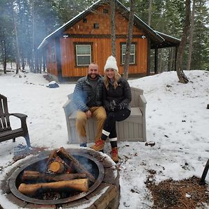 Whispering Pines Cabins Lakeside Exterior photo