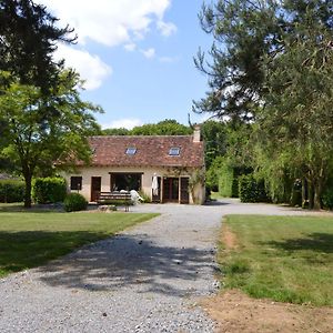 Willa Gite Avec Piscine, Sports Et Nature Pres De George Sand, Mouhers - Fr-1-591-64 Exterior photo