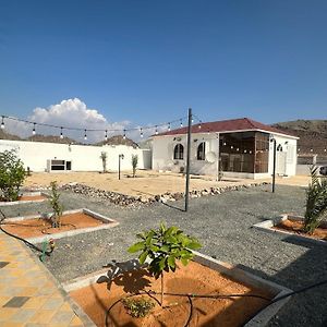 Willa Cozy Mountain House Near Hatta Sinadil Exterior photo