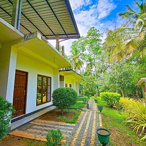 Yoma Wild Hotel Udawalawe Exterior photo