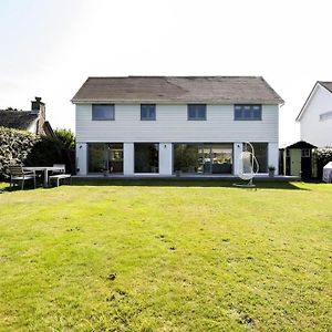 Beach House & Garden In Idyllic Village Location West Wittering Exterior photo