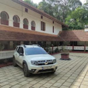 Hotel Keloth Tharavad Kerala Panamaram Exterior photo