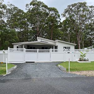 Willa The Bedside Manor Russell Island Exterior photo