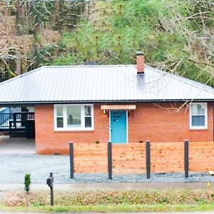 Willa Cozy Bungalow-Near Duke, Hospital, Walk To Food Durham Exterior photo