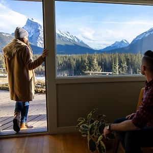 The Juniper Hotel & Bistro Banff Exterior photo