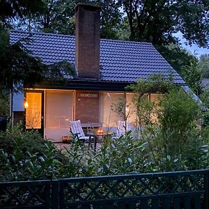 Detached Holiday Home With Garden Appelscha Exterior photo