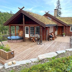 Cozy Cabin On Lifjell With Jacuzzi Close To Cross-Country Trails And Hiking Trails Exterior photo