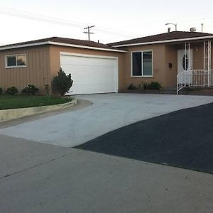 Family Getaway 3 Bedroom 2 Bath Home In Lomita, Ca. Los Angeles Exterior photo