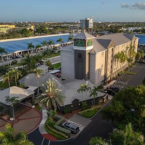 Hotel La Quinta By Wyndham Miami Airport West Sweetwater Exterior photo