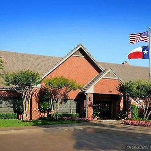 Residence Inn Dallas Addison/Quorum Drive Exterior photo