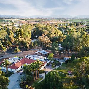 Merlot By Avantstay Exquisite Home W Pool And Stunning Patio Sage Exterior photo