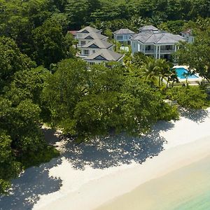 Hotel Chateau Elysium Beau Vallon  Exterior photo