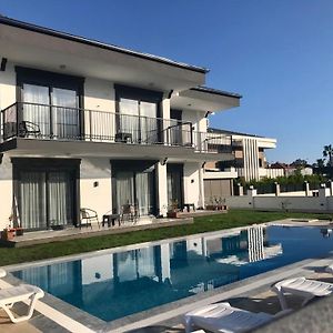 Apartament Tanem Suit Antalya Exterior photo