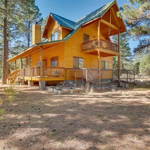 Willa Inviting Nutrioso Cabin With Wraparound Porch! Exterior photo