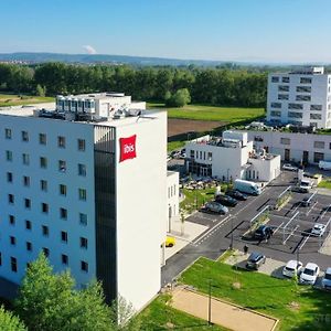 Hotel Ibis Bourgoin Jallieu Medipole Exterior photo