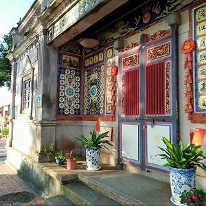 Bed and Breakfast Artistic Nest Jincheng Exterior photo