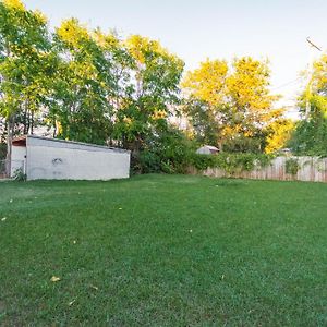 Willa Tulsa Escape With A Private Fenced Yard Exterior photo