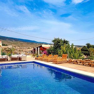 Willa Exquisite Rural House With Garden, Pool And Sea Views Arico Viejo Exterior photo