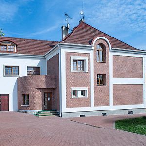 Hotel Penzion Lhotka Ostrawa Exterior photo