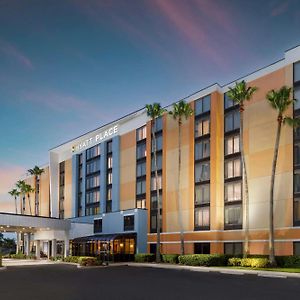 Hyatt Place Across From Universal Orlando Resort Exterior photo