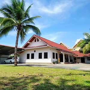 Ksana Guesthouse Luang Prabang Exterior photo