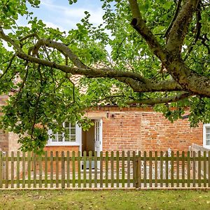 Willa The Croft Laneham Exterior photo