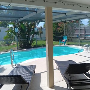 Willa Heated & Screened In Pool Port Richey Exterior photo