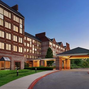 Embassy Suites By Hilton Philadelphia Valley Forge Wayne Exterior photo