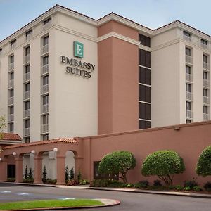 Embassy Suites Baton Rouge Exterior photo