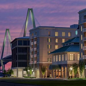 Embassy Suites By Hilton Charleston Harbor Mt. Pleasant Exterior photo