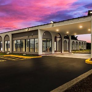 Red Roof Inn Chicago - N Aurora-Naperville North Aurora Exterior photo