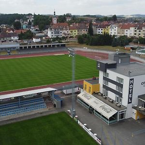 Hotel Otavarena Piosek Exterior photo