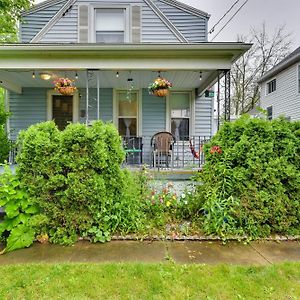 Themed New York Home About 2 Mi To Niagara Falls! Exterior photo