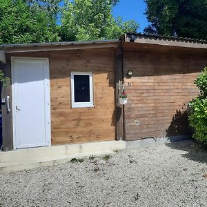 Willa Holiday Chalet 2 Set In Country Side Bouteilles-Saint-Sébastien Exterior photo