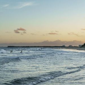 Willa Kings Beach Coastal Getaway, Bring The Dog! Caloundra Exterior photo