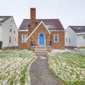 Wfh-Friendly Abode With Home Gym In Cleveland Exterior photo