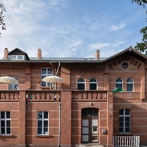 Stay In A Historical Train Station Up To 10 Beds Halbe Exterior photo