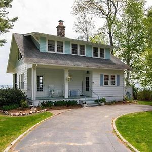 Waterfront Cottages In Lexington Vacation Homes Exterior photo