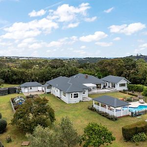Willa Countryside Haven Retreat With Pool And Deck Clevedon Exterior photo