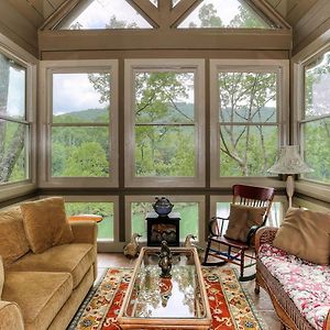 Willa Lake Escape - Lounge With Scenic Lake Views Dawsonville Exterior photo