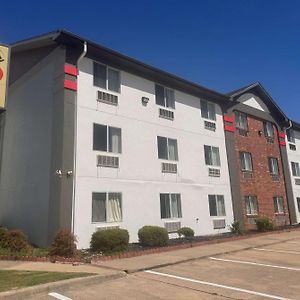 Hotel Super 8 By Wyndham College Station Exterior photo