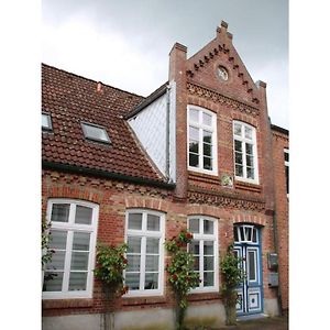 Cozy Apartment On The Canal Friedrichstadt Exterior photo