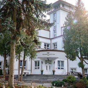 Oficerski Yacht Club Pacyfic Augustów Exterior photo