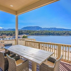 Willa Luxury Lake House With Mountain Views & Hot Tub Monument Exterior photo