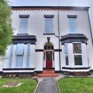 Apartament Crosby Lovely Refurbished Flat, Direct Garden Access; Wifi Exterior photo