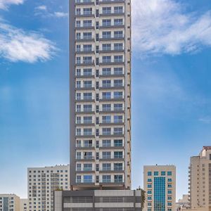 Apartament Afaq Tower Manama Exterior photo