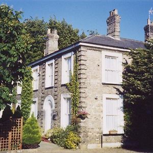 Beaufort Lodge Norwich Exterior photo