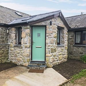 Willa Tor Barn Lower Boscaswell Exterior photo